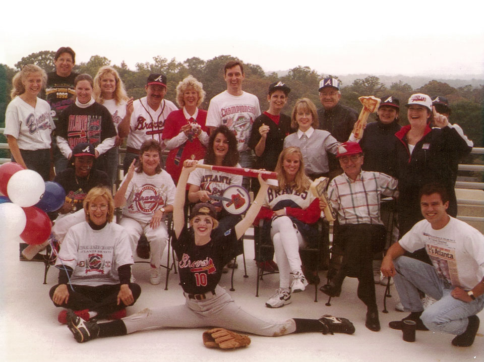 Braves-party-on-the-AO-balcony.jpg